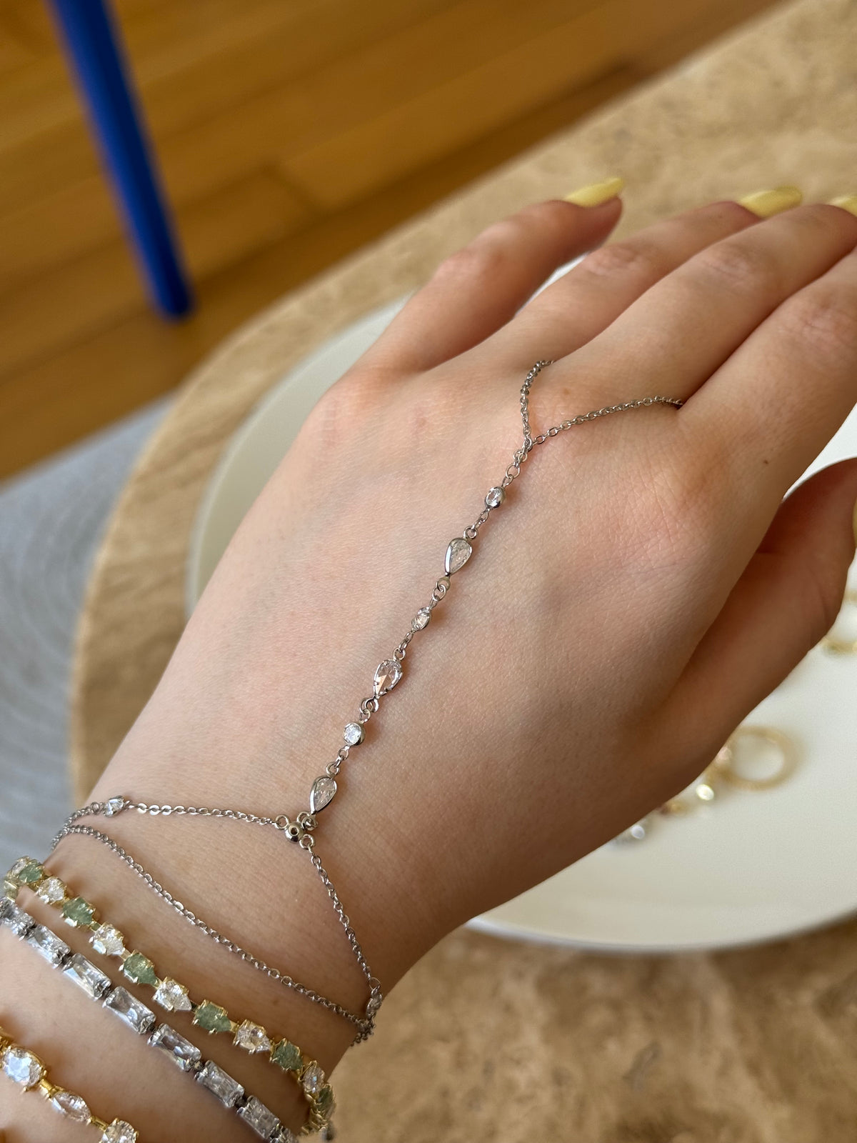 Silver Plated Stone Detailed Hand Chain