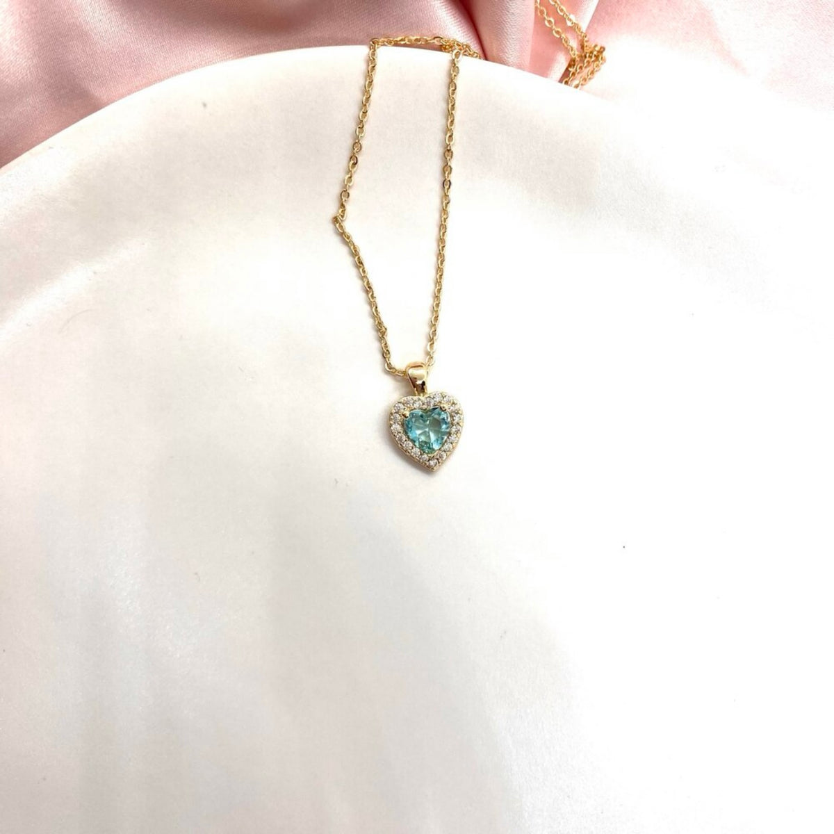 Exclusive Kaplama Mavi Kalp Kolye