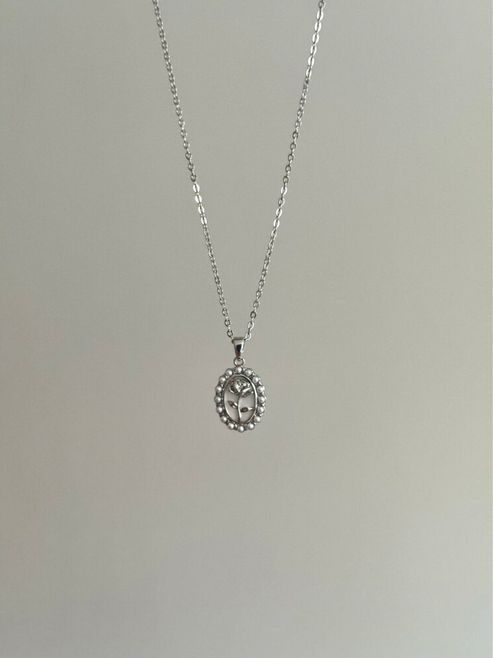 Steel Silver Color Pearl and Rose Motif Vintage Necklace