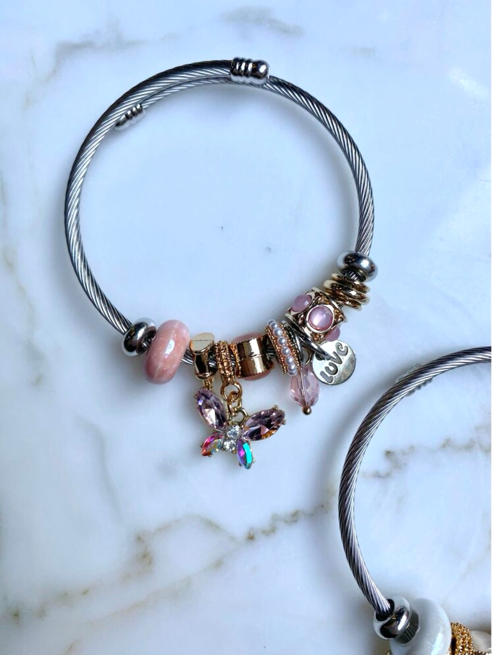 Gümüş Kaplama Pembe Kelebek Charm Bileklik