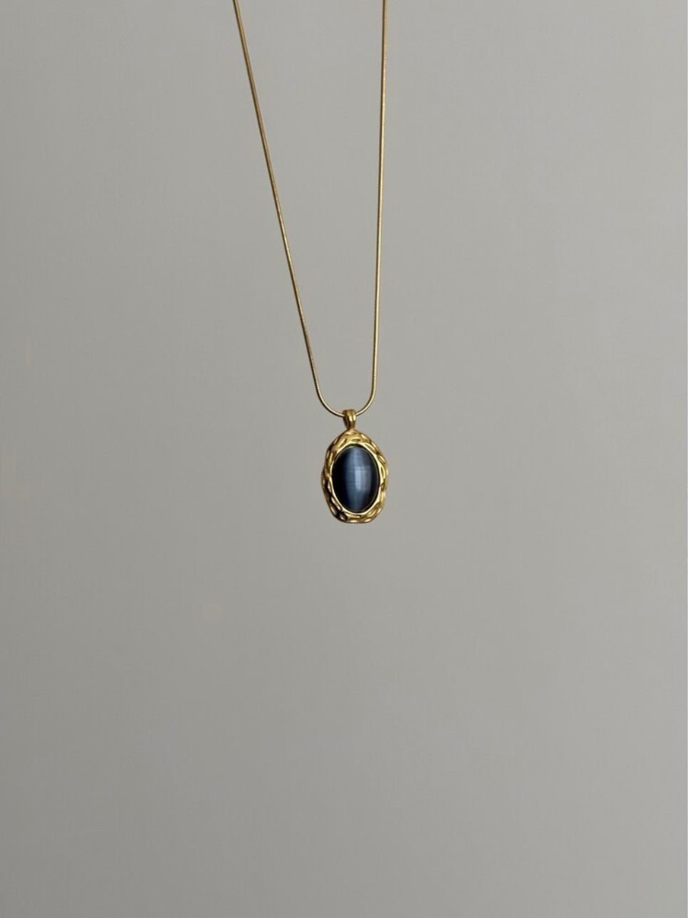 Steel Gold Color Navy Blue Oval Vintage Necklace