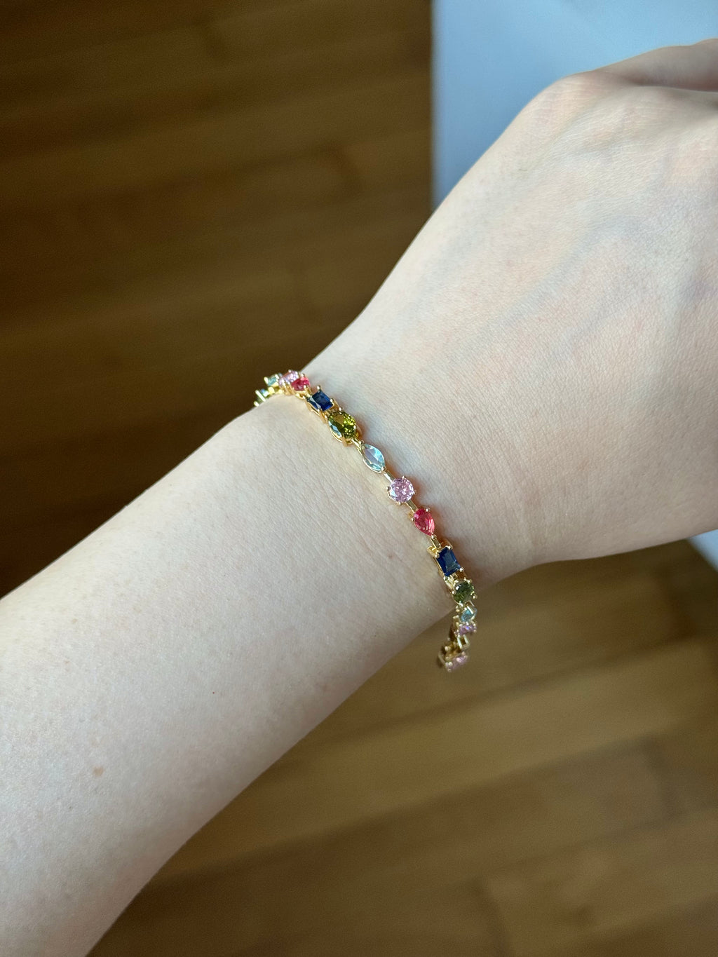 Altın Kaplama Renkli Taşlı Bileklik