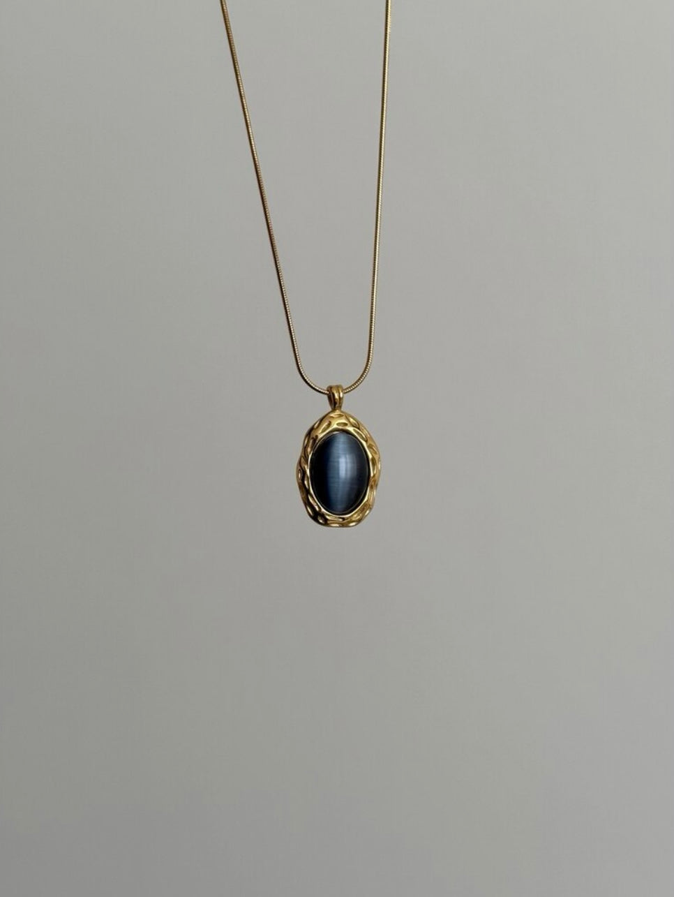 Steel Gold Color Navy Blue Oval Vintage Necklace