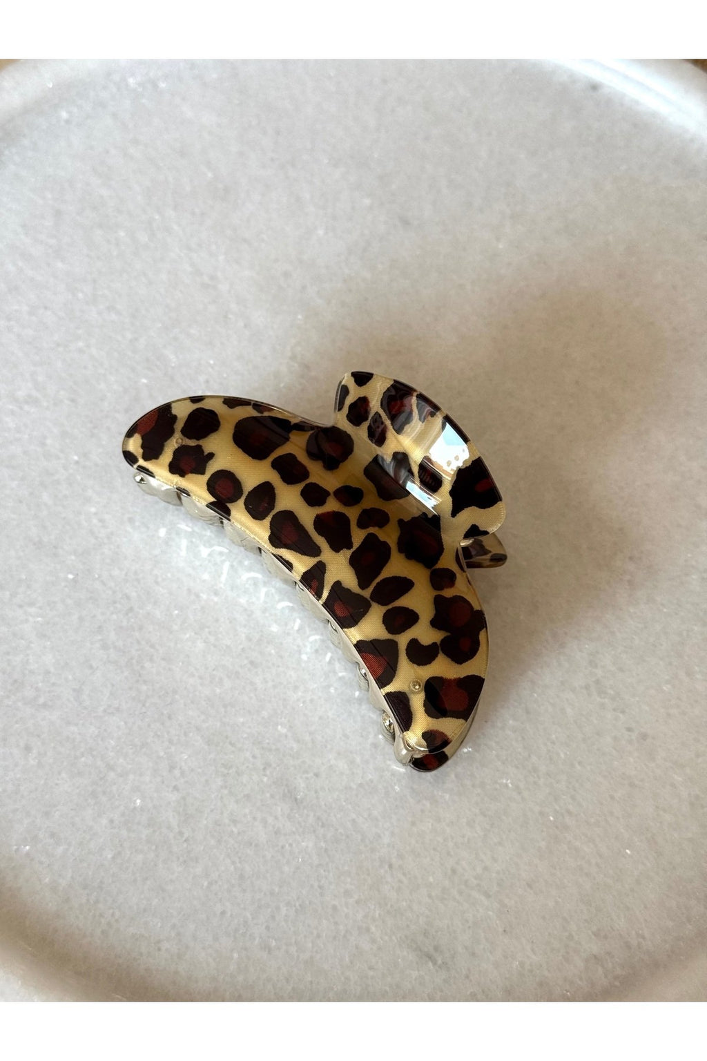 Açık Kahverengi Leopar Desenli Mandal Toka