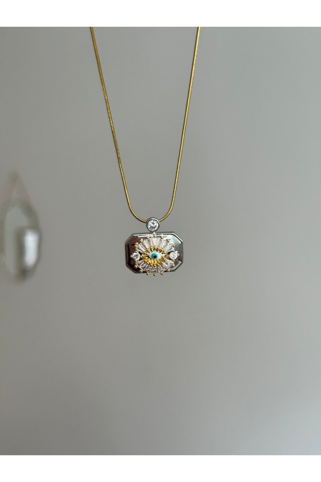 Çelik Nazar Boncuğu Taşlı Kolye