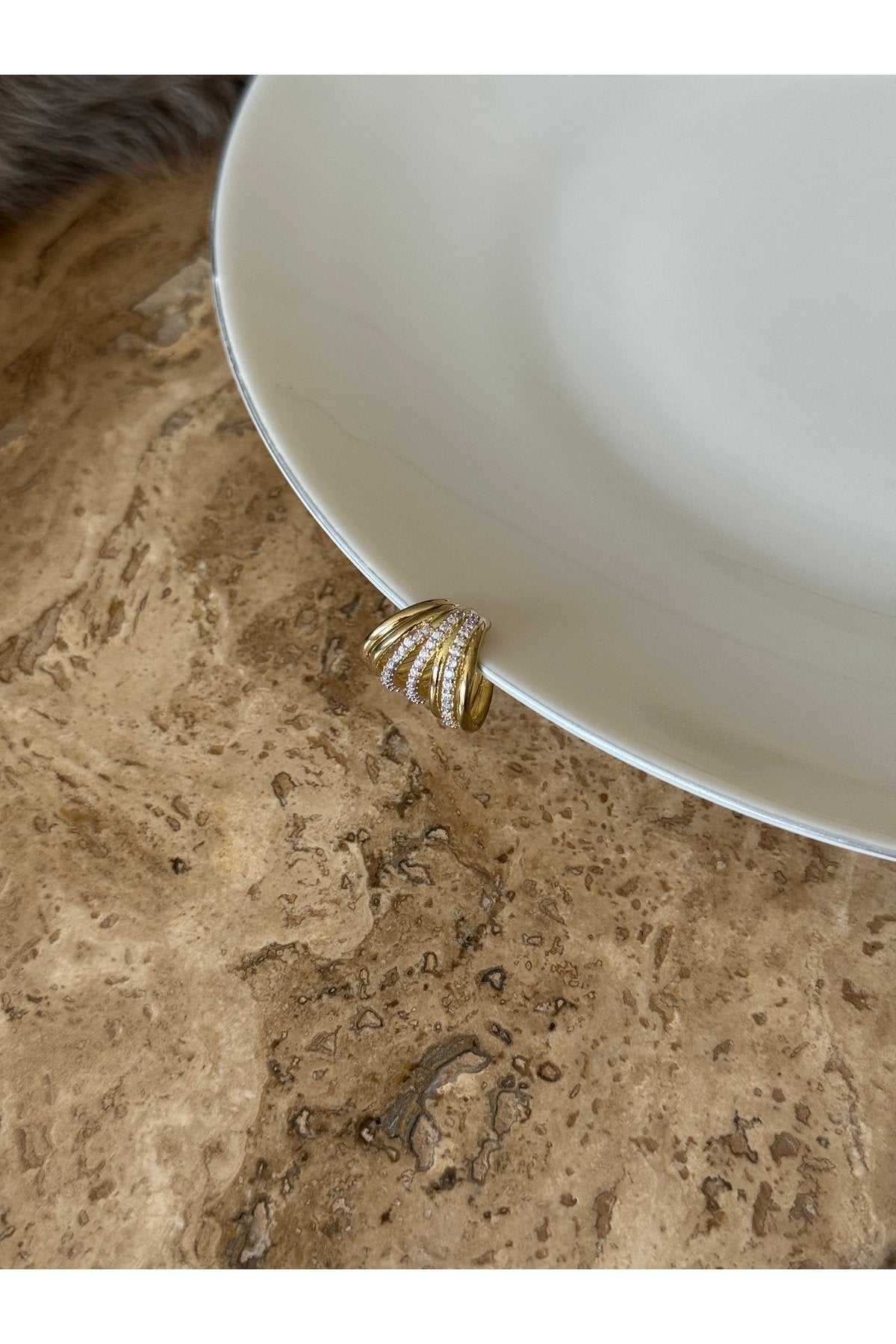 Gold Plated Multi-Compression Cartilage Earring