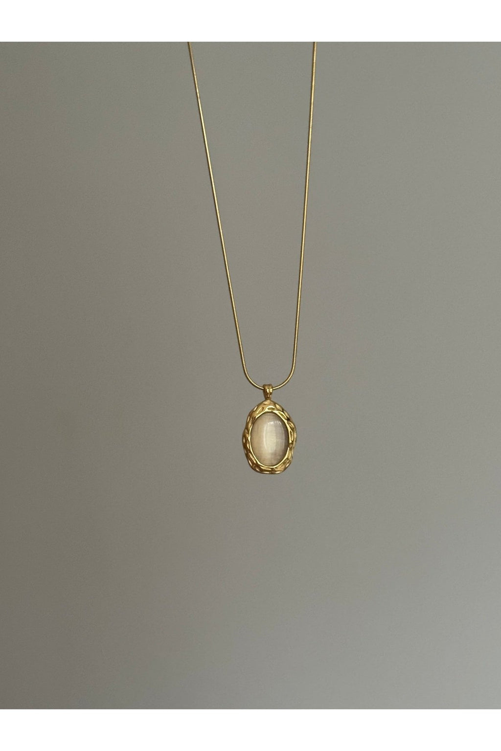 Steel Gold-Tone Vintage Necklace